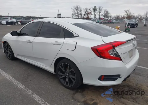 2019 Honda Civic Sport z USA, uszkodzony, nr VIN 2HGFC2F89KH579225